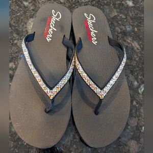 Skechers Yoga Foam Black Rhinestone Flip Flops Women's Size 10 NWOT